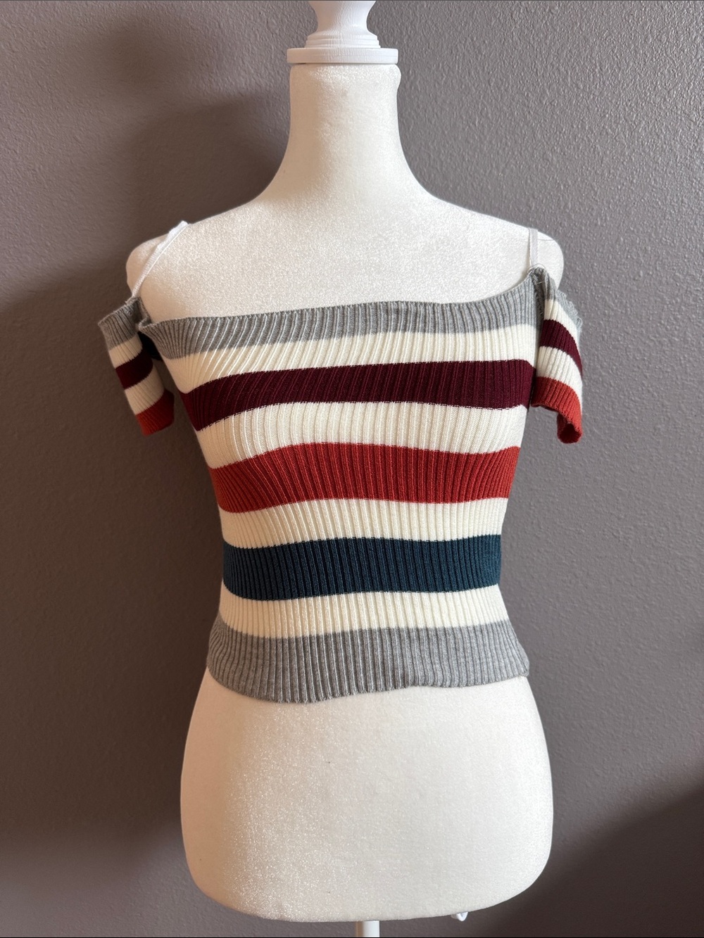 NWT | Debut | Striped Warm Colors Cropped Sweater Tank | Size M/L